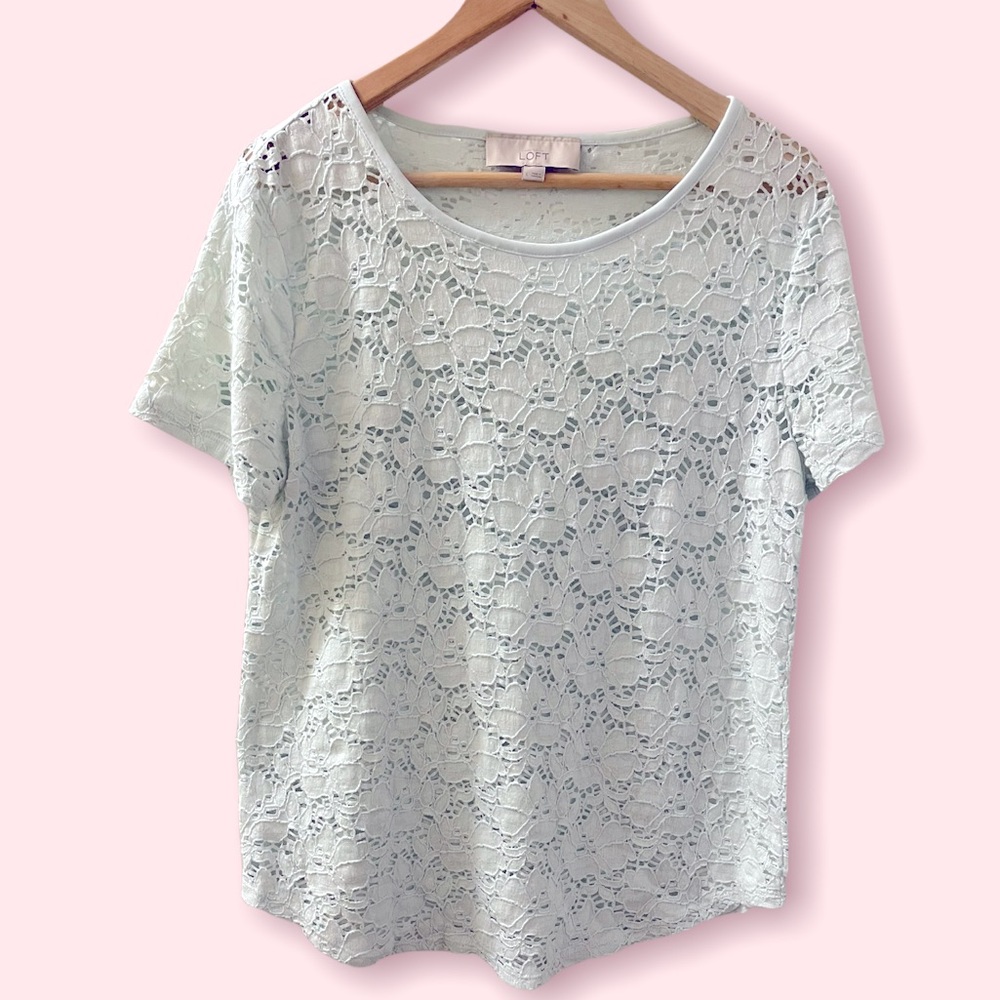 Ann Taylor LOFT. Light blue shirt. Size L